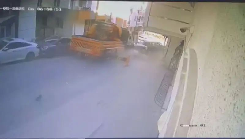 Kontrolden Çıkan Vinç, 23 Aracın Hayatını Tehdit Etti!
