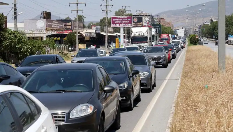 60 Kilometrelik Araç Kuyruğu: Aydın'dan Muğla'ya Uzanan Faciaya Dikkat!