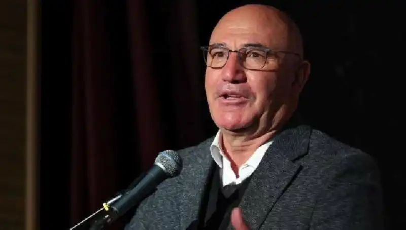 Sosyal Medyanın Gündeminde: Mahmut Tanal Kimdir, Nereli ve Hangi İlleri Temsil Ediyor?