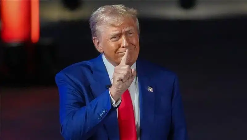 Trump'ın İlk Yurtdışı Ziyareti: Suudi Arabistan'da Tarihi Buluşma
