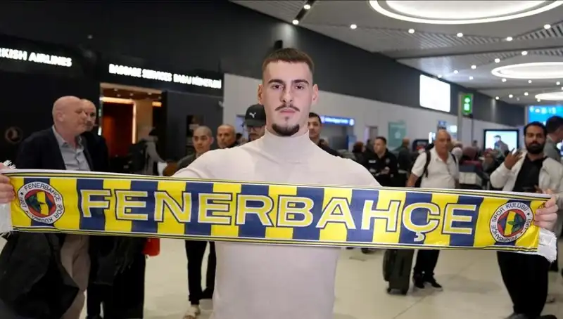 Fenerbahçe, Yeni Yüzü Mimovic ile Güçleniyor: Lisansı Çıktı!
