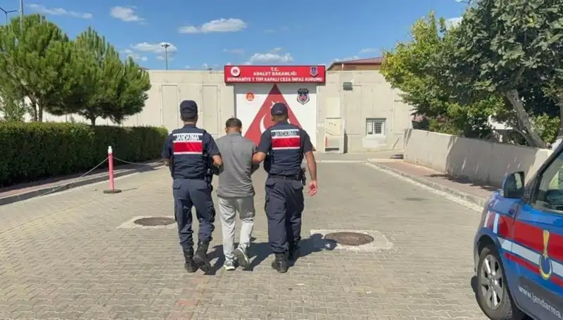 44 Yıl Hapis Cezasıyla Aranan Şahıs Edremit'te Ele Geçirildi