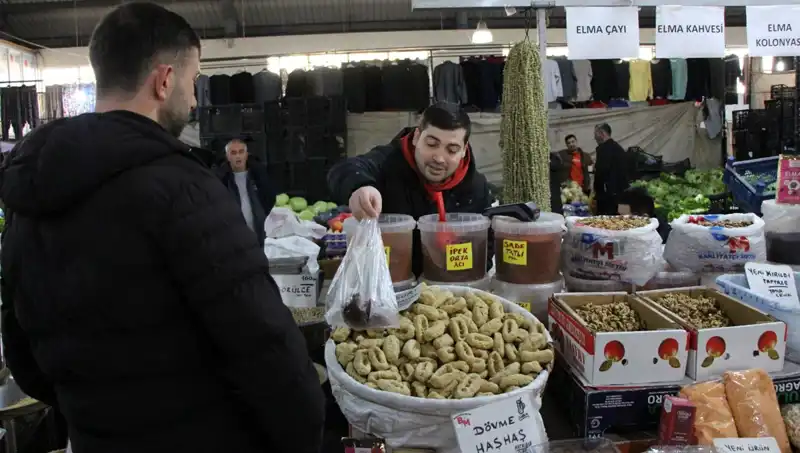 Sarı Altın Fiyatları Rekor Kırdı: Geceleri Bile Satışta!