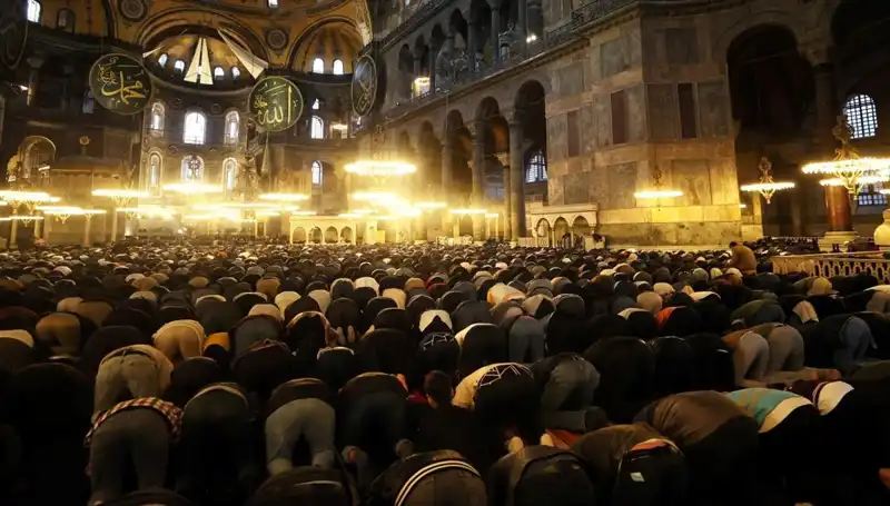 2025 Ramazan Bayramı Ne Zaman? Gün Sayımı Başlasın!