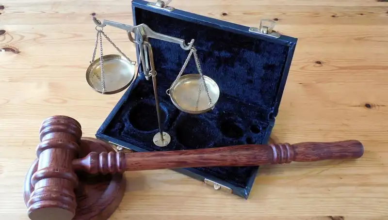İrtikap Suçu Nedir? Hukuki Tanımı ve Cezaları Hakkında Bilmeniz Gerekenler