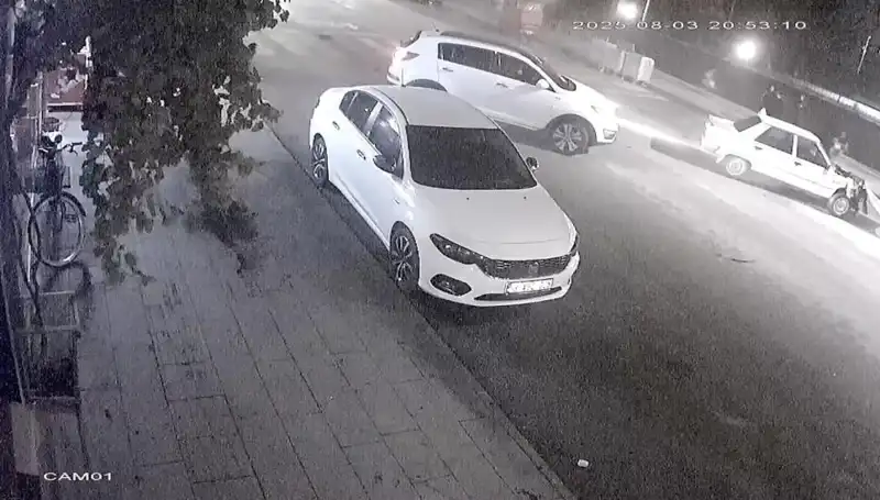 Yayalara Yol Vermek İsteyen Sürücüye Arkadan Çarpma: Kazanın Ayrıntıları