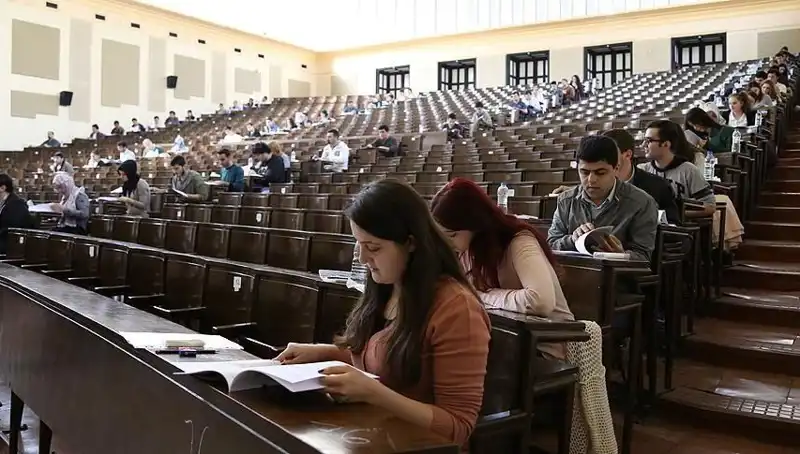 Üniversite Kayıtlarında Acele Edin: Bugün Son Şansınız!