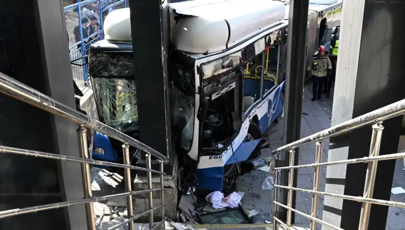 Ankara'da Belediye Otobüsü Kazası: 27 Yaralı, Durumu Ağır Olanlar Var