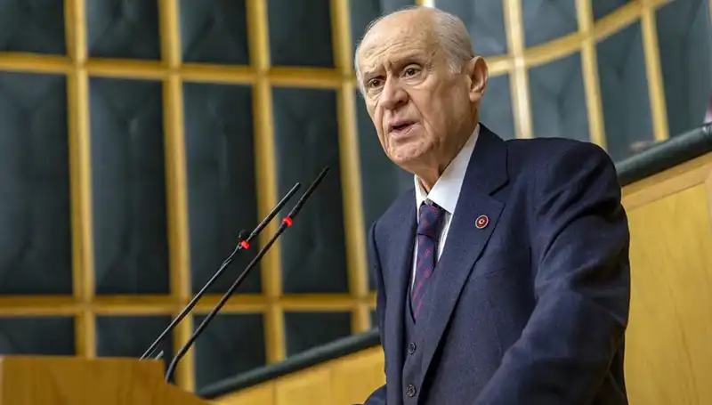 Bahçeli: Sokak Çağrıları Türkiye'nin Geleceğini Tehdit Ediyor
